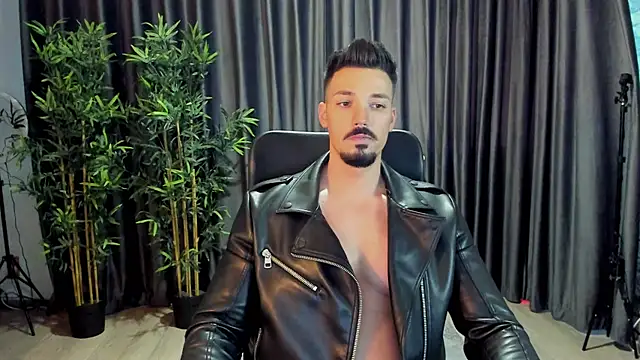 Snapshot of HaydenSpearss chatting on 03-19-25, 03:40 HaydenSpearss online show from 03-19-25, 03:40