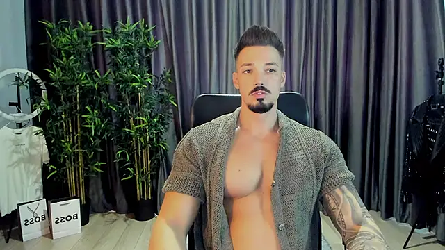 Snapshot of HaydenSpearss chatting on 09-20-25, 06:36 HaydenSpearss online show from 09-20-25, 06:36