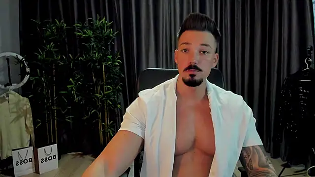 Snapshot of HaydenSpearss chatting on 11-09-25, 08:01 HaydenSpearss online show from 11-09-25, 08:01