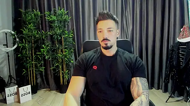 Snapshot of HaydenSpearss chatting on 11-18-25, 08:30 HaydenSpearss online show from 11-18-25, 08:30