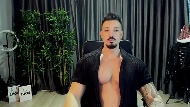 Snapshot of HaydenSpearss chatting on 11-23-25, 07:41 HaydenSpearss online show from 11-23-25, 07:41