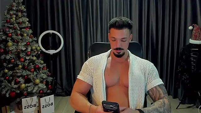 Snapshot of HaydenSpearss chatting on 12-03-25, 01:31 HaydenSpearss online show from 12-03-25, 01:31