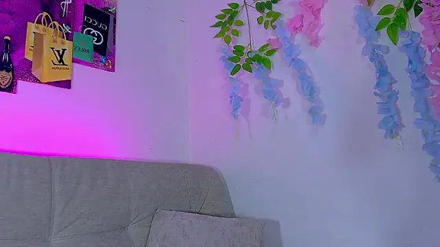 Snapshot of anahidolls chatting on 03-03-26, 02:12 anahidolls online show from 03-03-26, 02:12