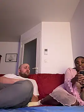 Snapshot of QueueFrenchie chatting on 01-18-26, 08:23 QueueFrenchie online show from 01-18-26, 08:23