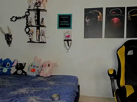 Snapshot of louchart_kenny chatting on 11-20-25, 04:34 louchart kenny online show from 11-20-25, 04:34