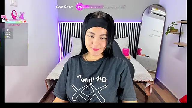 Snapshot of Hanah_Greey chatting on 09-25-25, 09:07 Hanah Greey online show from 09-25-25, 09:07