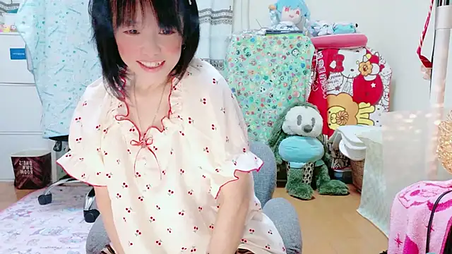 Snapshot of renapiyon8182 chatting on 03-21-25, 07:35 renapiyon8182 online show from 03-21-25, 07:35