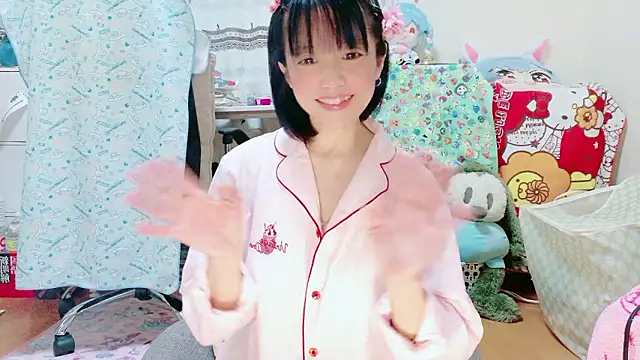 Snapshot of renapiyon8182 chatting on 10-25-25, 07:08 renapiyon8182 online show from 10-25-25, 07:08