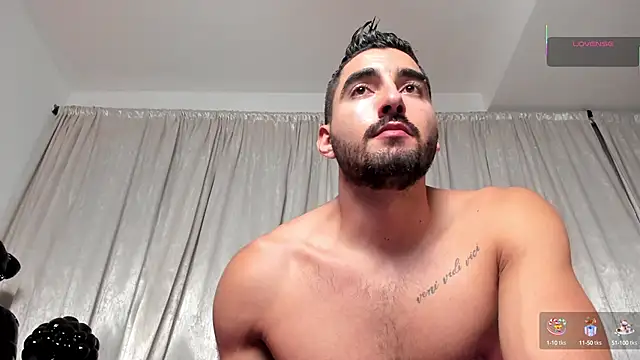 Snapshot of Joao_Batista_Oficial chatting on 10-12-25, 05:06 Joao Batista Oficial online show from 10-12-25, 05:06