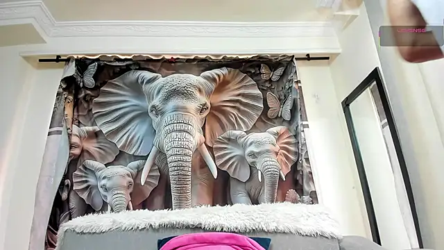 Snapshot of Joao_Batista_Oficial chatting on 10-16-25, 05:03 Joao Batista Oficial online show from 10-16-25, 05:03