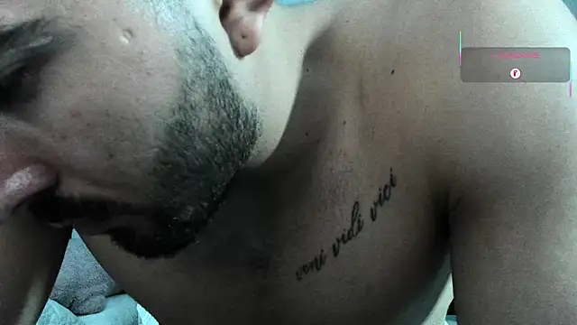 Snapshot of Joao_Batista_Oficial chatting on 10-25-25, 01:13 Joao Batista Oficial online show from 10-25-25, 01:13