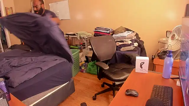 MrChuckDailyXXX online show from 02-02-25, 04:22