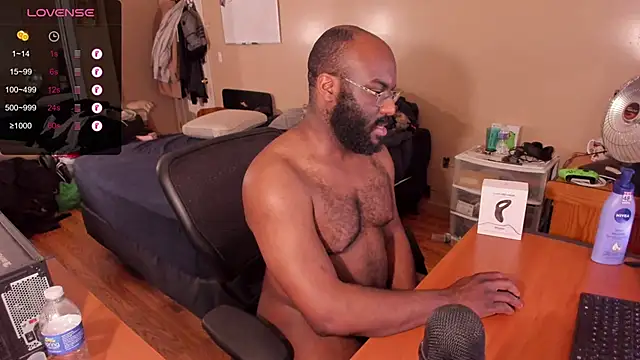 MrChuckDailyXXX online show from 03-21-25, 04:39