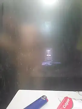 Snapshot of Rober2230 chatting on 12-13-24, 04:54 Rober2230 online show from 12-13-24, 04:54