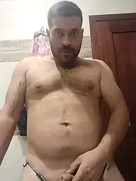 Snapshot of Rober2230 chatting on 01-07-25, 04:50 Rober2230 online show from 01-07-25, 04:50