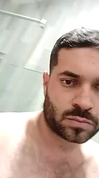 Snapshot of Rober2230 chatting on 01-09-25, 02:43 Rober2230 online show from 01-09-25, 02:43