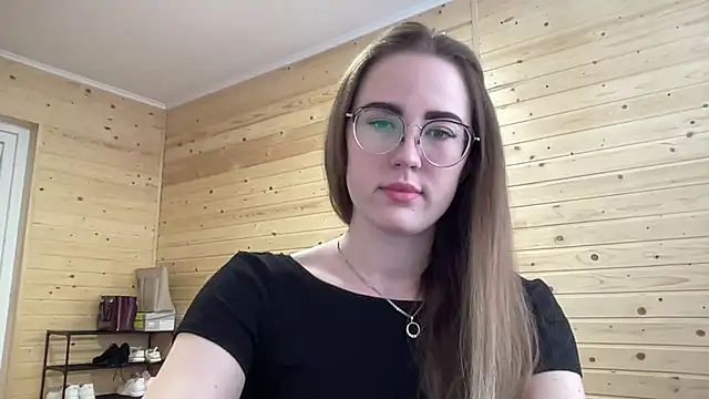 Snapshot of luxie_milady chatting on 05-22-26, 11:16 luxie milady online show from 05-22-26, 11:16