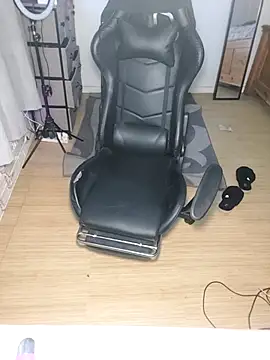 Snapshot of uniquechina69 chatting on 03-08-25, 02:45 uniquechina69 online show from 03-08-25, 02:45