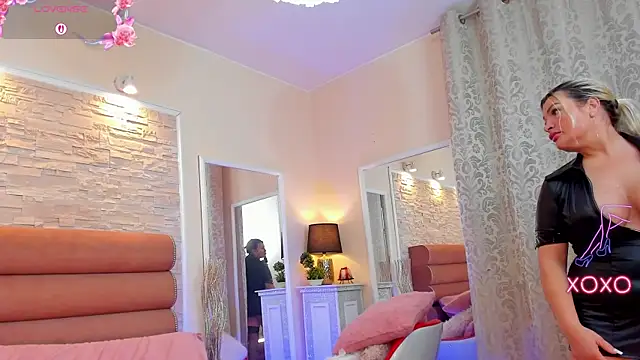 ArianaCroft online show from 03-31-26, 06:47