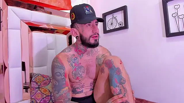 dilan scootk  online show from 04-11-26, 07:29