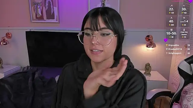 Snapshot of naoko_kirino chatting on 02-28-25, 06:09 naoko kirino online show from 02-28-25, 06:09