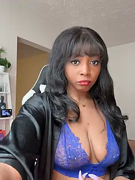 Snapshot of Blazerina chatting on 03-17-25, 05:16 Blazerina online show from 03-17-25, 05:16