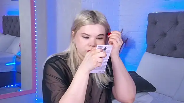 Born to Blow online show from 01-16-25, 01:27