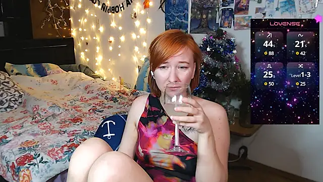 Snapshot of licentia__poetica chatting on 01-01-25, 05:11 licentia poetica online show from 01-01-25, 05:11