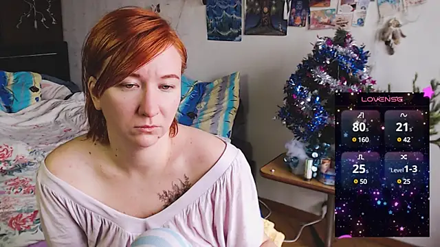 Snapshot of licentia__poetica chatting on 01-04-25, 11:00 licentia poetica online show from 01-04-25, 11:00