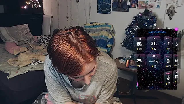 Snapshot of licentia__poetica chatting on 01-18-25, 07:58 licentia poetica online show from 01-18-25, 07:58