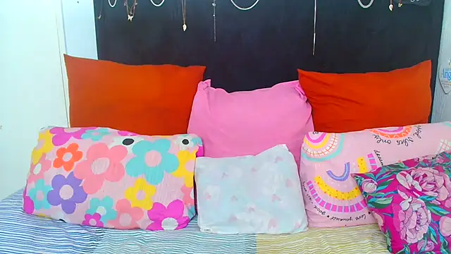 SAVAGExBOO online show from 10-06-25, 09:12