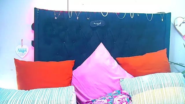 SAVAGExBOO online show from 12-18-25, 03:12