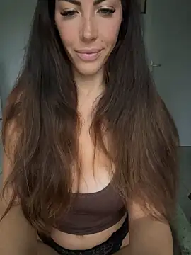 Eyline online show from 01-27-25, 02:57