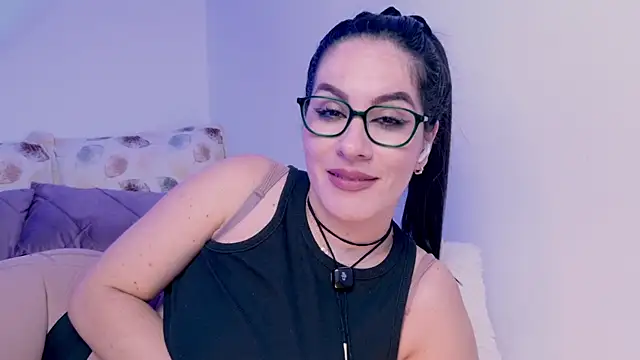 Snapshot of Pamela_Rosal chatting on 09-11-25, 02:11 Pamela Rosal online show from 09-11-25, 02:11