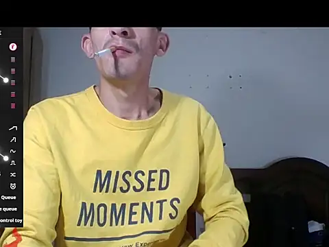 Snapshot of trebollhht chatting on 01-28-25, 03:47 trebollhht online show from 01-28-25, 03:47