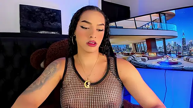 Maryonthemoon online show from 10-18-25, 01:30