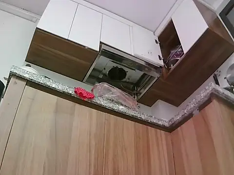 -SingleMom- online show from 10-08-25, 03:48