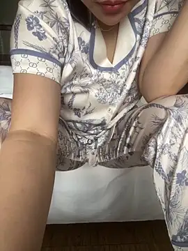 -SingleMom- online show from 11-09-25, 12:53