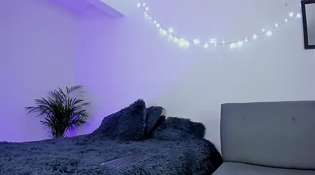 Snapshot of Giraldo_cns chatting on 12-20-24, 05:36 Giraldo cns online show from 12-20-24, 05:36