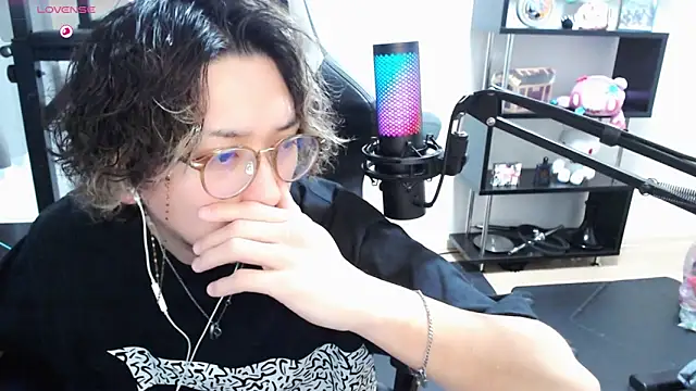 Shizukuu online show from 03-23-25, 06:05