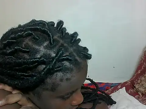 hotebbbyy online show from 11-05-25, 01:55