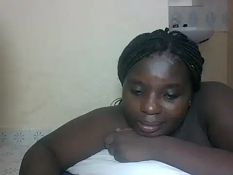 hotebbbyy online show from 05-26-26, 05:09