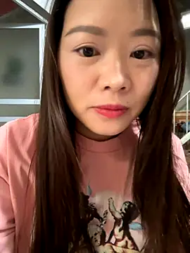 Hellen 111 online show from 10-27-25, 03:21