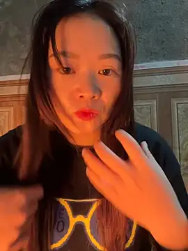 Hellen 111 online show from 11-06-25, 02:12