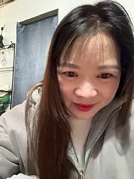 Hellen 111 online show from 11-24-25, 06:35