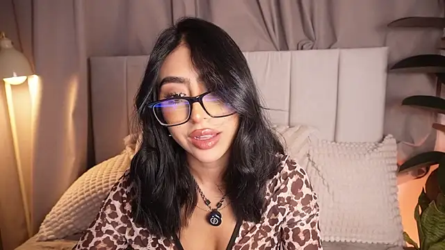 Snapshot of Sara_albrecht chatting on 02-23-26, 01:58 Sara albrecht online show from 02-23-26, 01:58