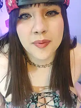 ItsNaiixa online show from 02-16-25, 04:21