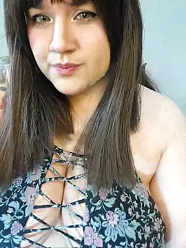 ItsNaiixa online show from 09-13-25, 08:19