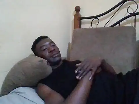 Snapshot of SmallGoodNut chatting on 01-06-26, 05:38 SmallGoodNut online show from 01-06-26, 05:38