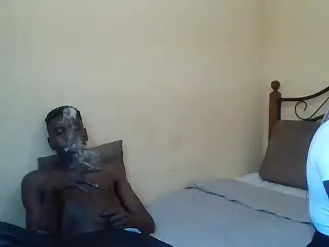 Snapshot of SmallGoodNut chatting on 01-07-26, 11:45 SmallGoodNut online show from 01-07-26, 11:45